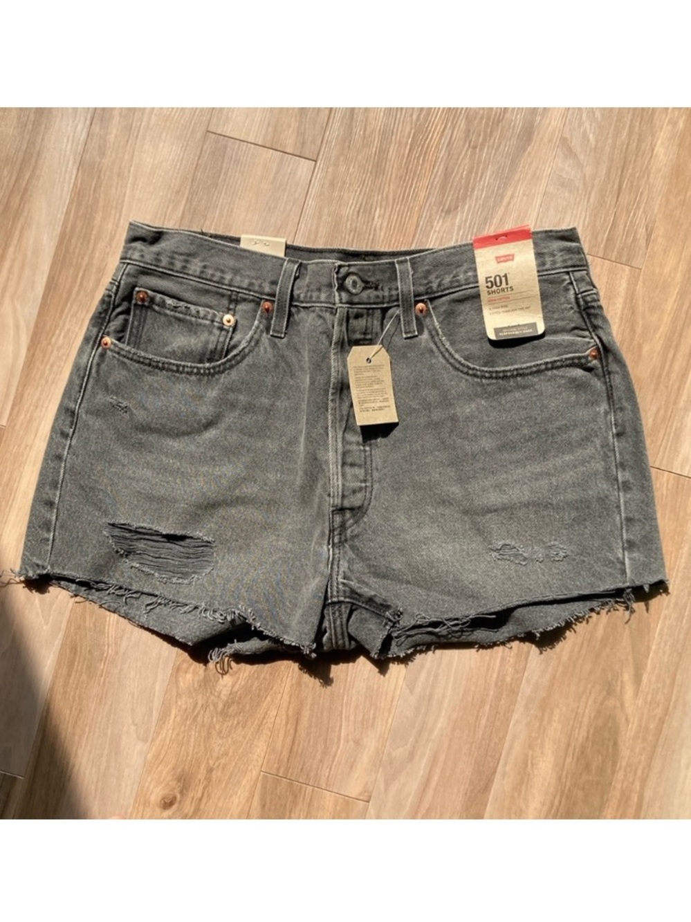 Levi’s 501 jean short distressed high rise 501 jean cotton cutoff denim short 32